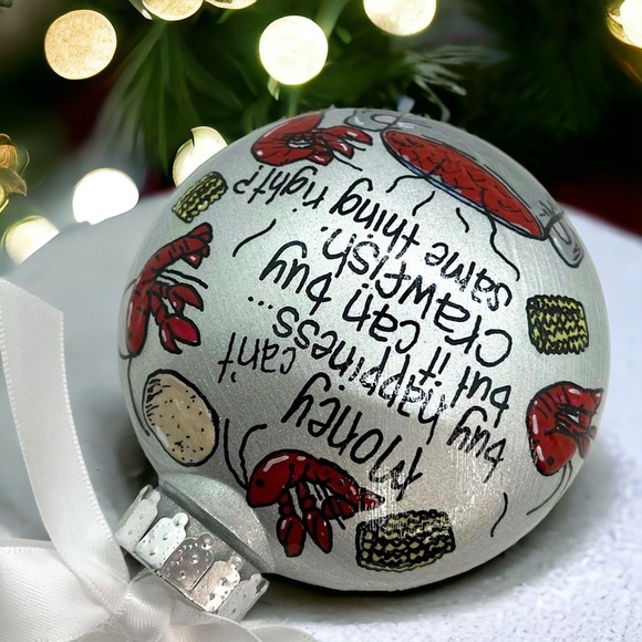 Cajun Christmas Cheer: Crawfish & Happiness Ornament! Custom Personalized Gift - Picture 2 of 10